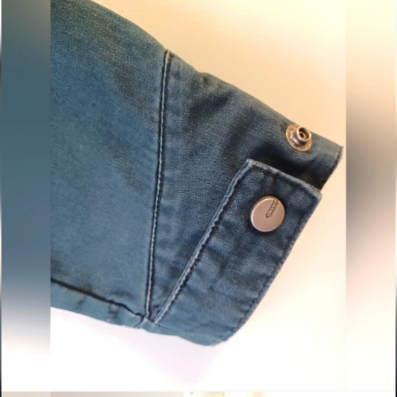 Columbia Convert Board Wear Distressed Denim Bomber Jacket - Picture 7 of 14